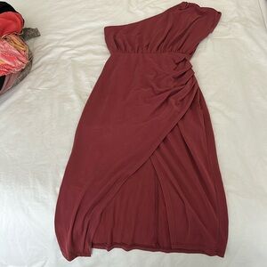 Lulus one shoulder midi dress